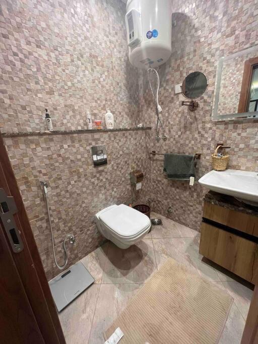 Newly Refurbished Flat,Marble Floors.Central القاهرة المظهر الخارجي الصورة